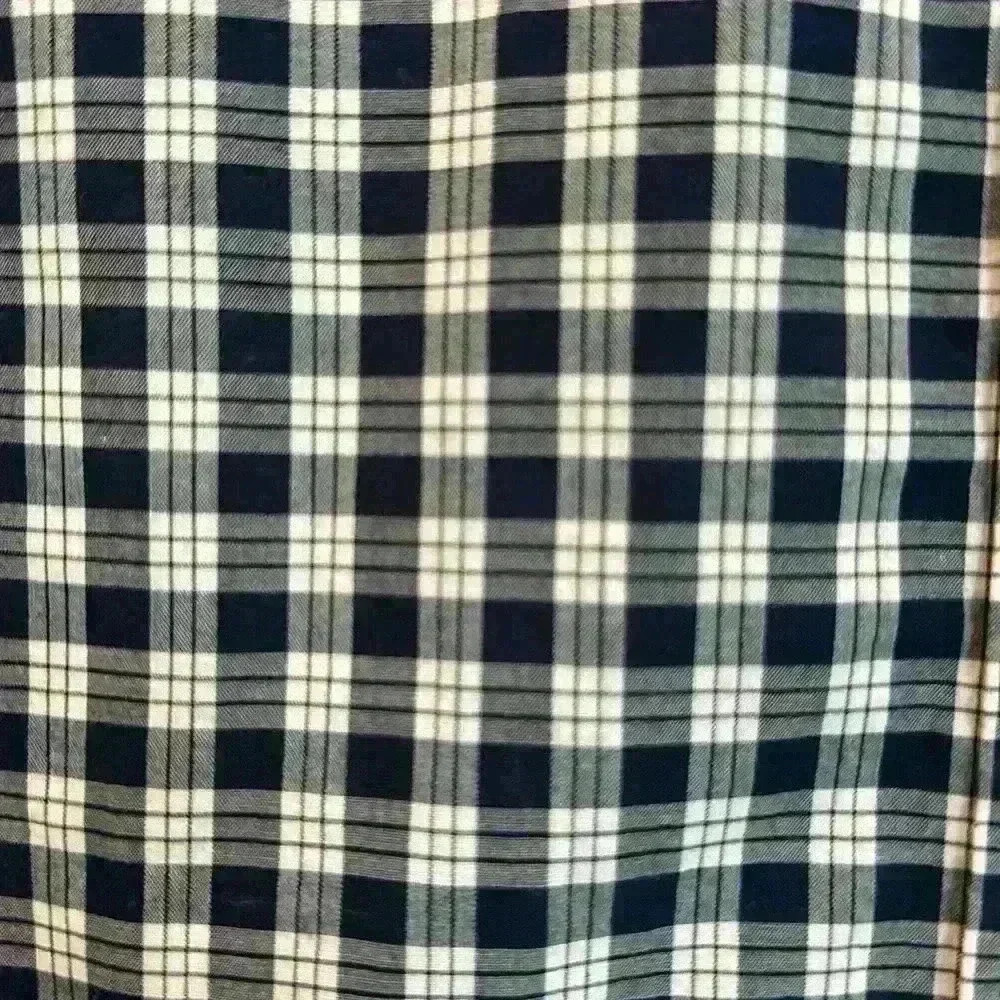 Banana Republic Soft Wash Button Down Shirt - Picture 4 of 12